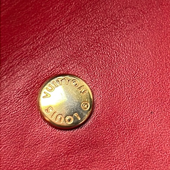 Auth. LV Louis Vuitton Vernis Red Monogram Multicles 4 Key Ring Wallet Vintage - Picture 9 of 17